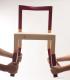 神奇呀！椅腿可以弯曲的椅子设计！